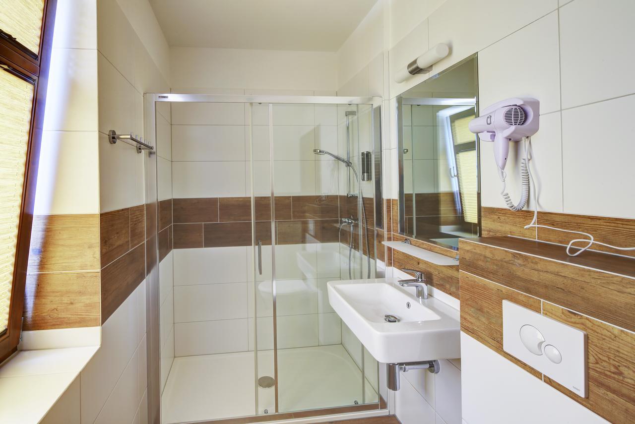 Hradni Basta Hotel Bečov nad Teplou Eksteriør billede